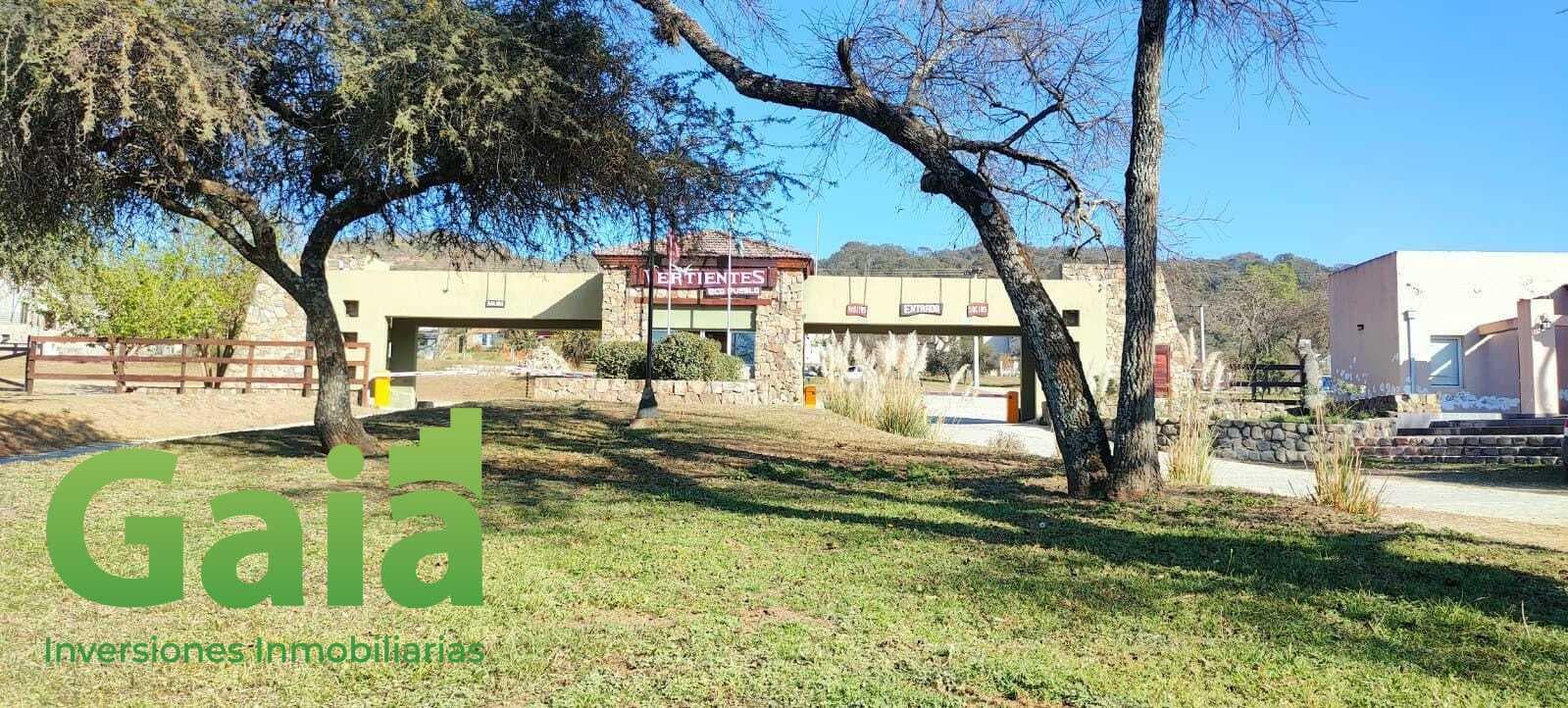 Terreno en Vaqueros - 1