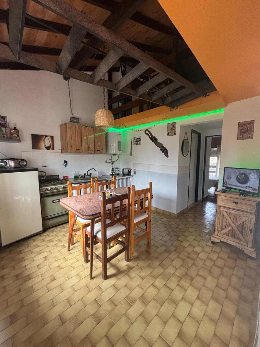 Departamento en venta - 2 Dormitorios 1 Baño - Aguas Verdes - 1