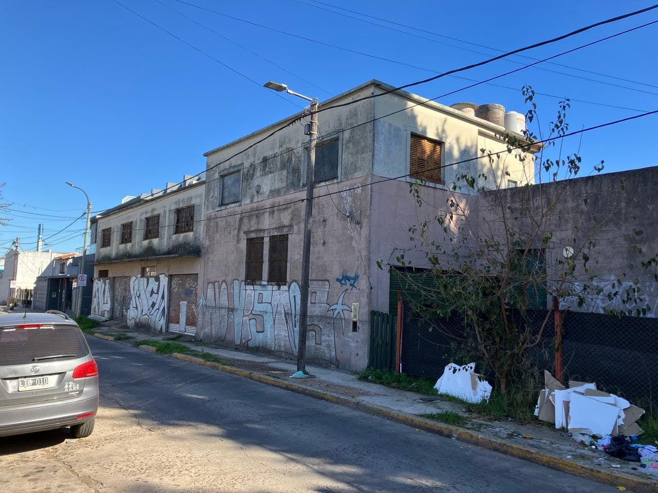 Depósito en ADROGUE - 1