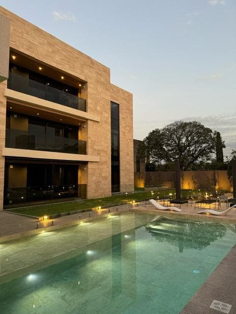 Departamento Premium en venta en Puro Cerro - 1