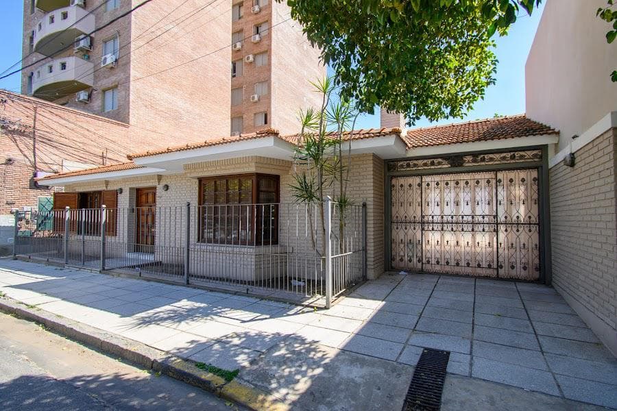 Casa Alto Nivel Royo Inmobiliaria Barrio Sur - 1