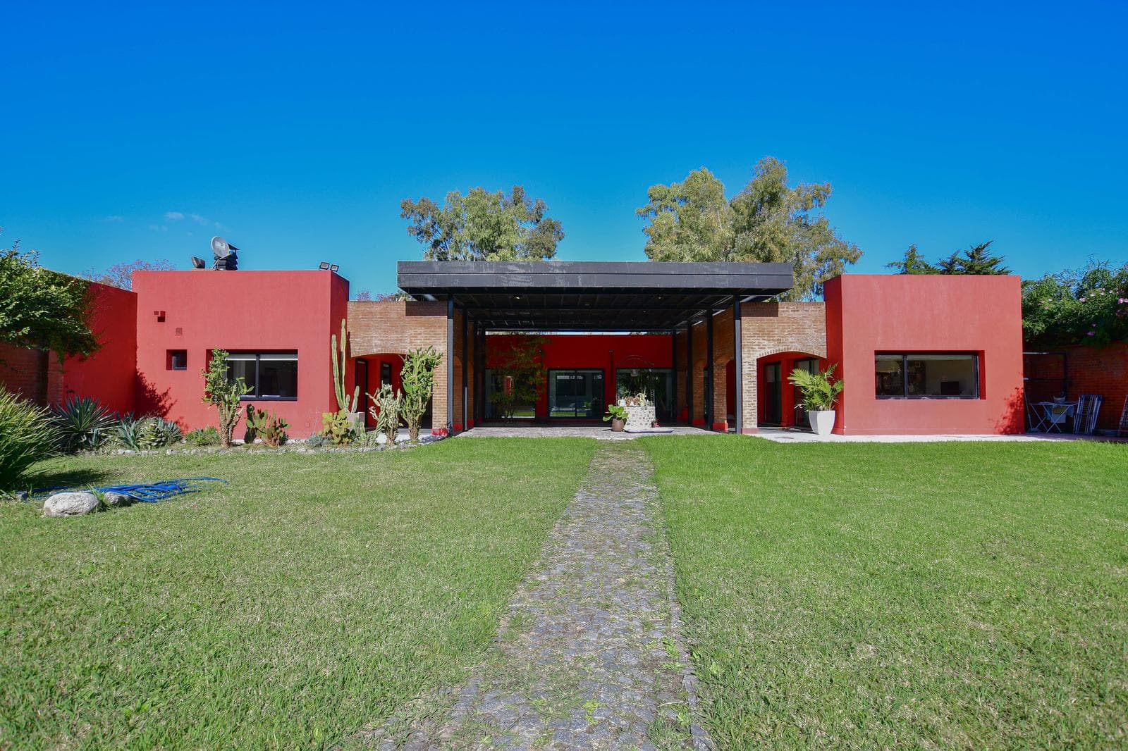 Casa en venta de 3 dormitorios en City Bell - 1