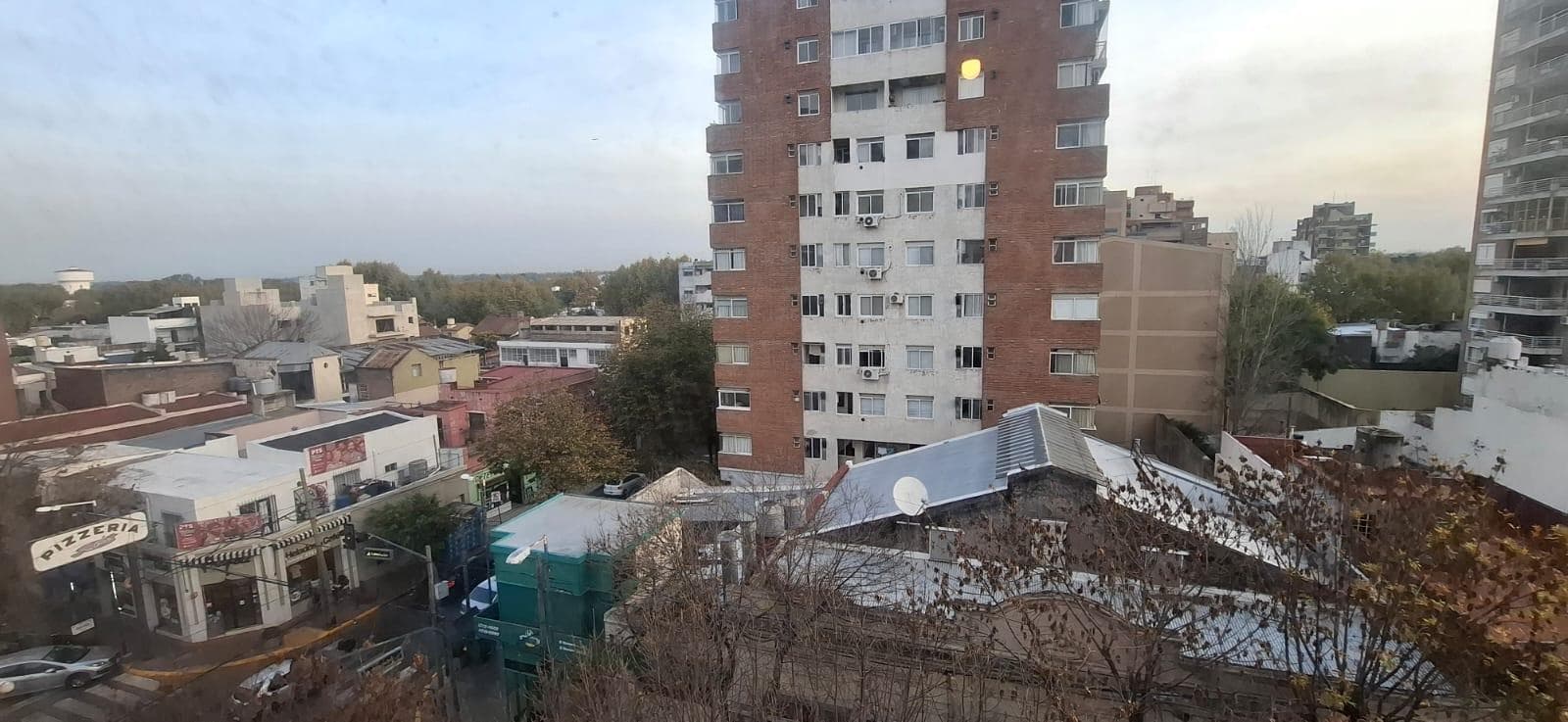 Departamento en Venta de 2 ambientes al frente en el centro de San Fernando - 1