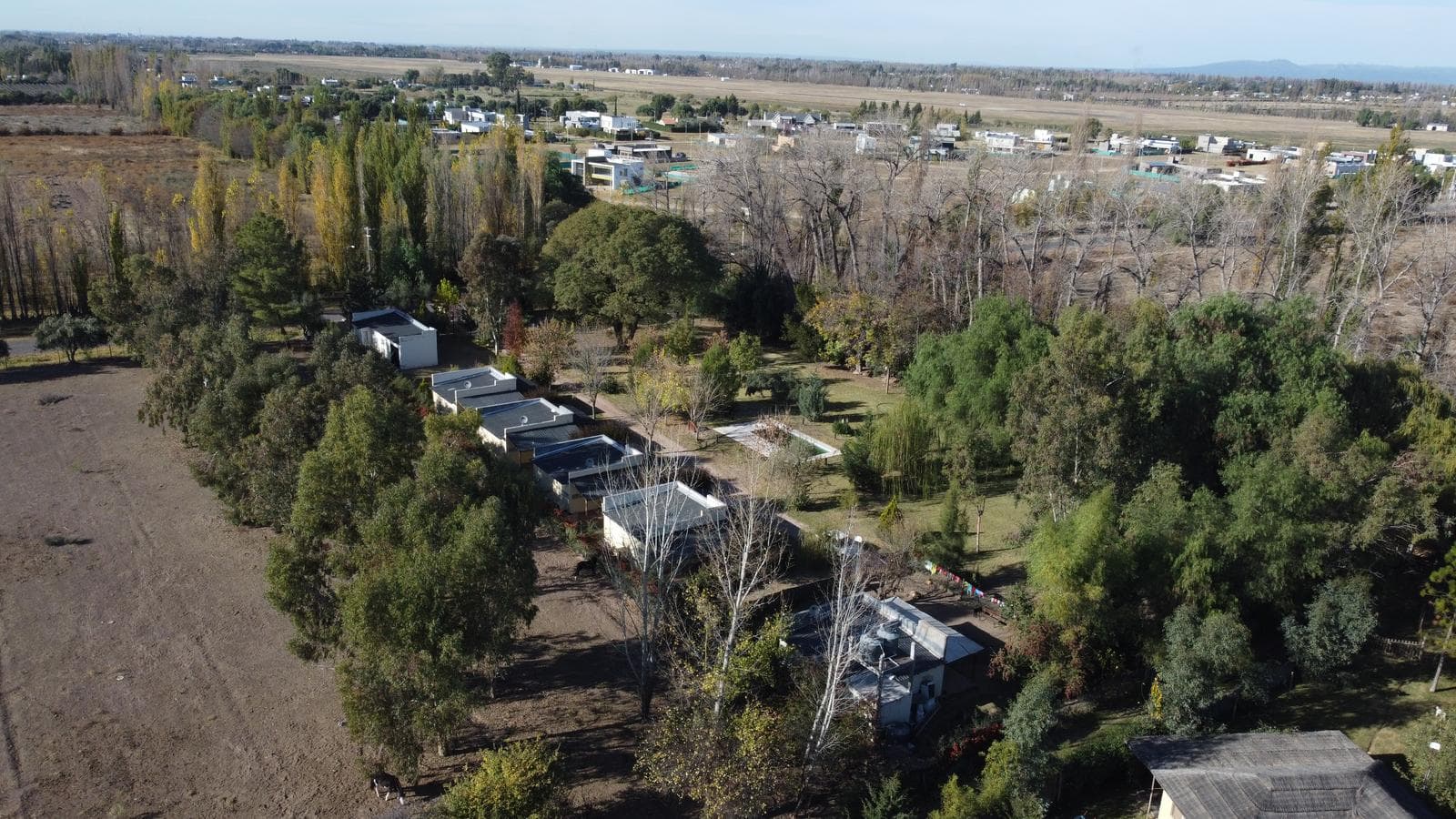 Complejo de cabañas en V. Bianchi y Las Vírgenes - Las Paredes - 1