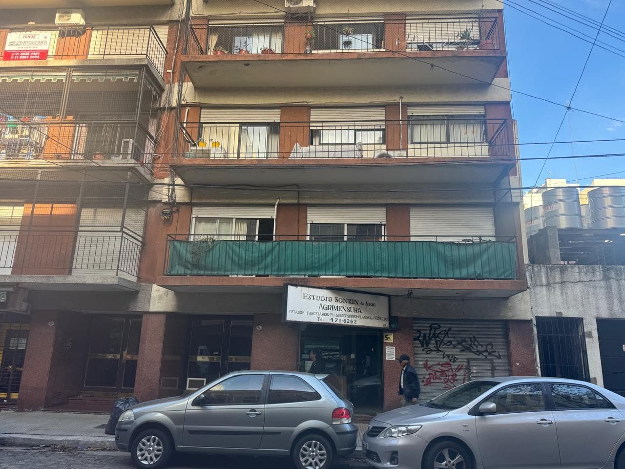 Local / oficina en alquiler en Olivos/vias Maipú - 1