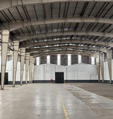 Galpón en alquiler en Bernal - 1