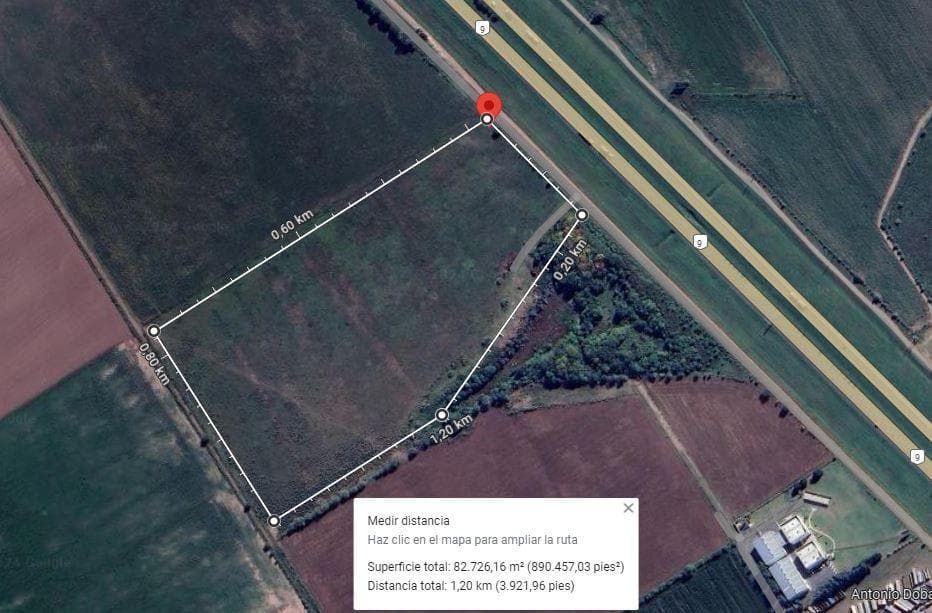 Campo en arroyo seco - 1