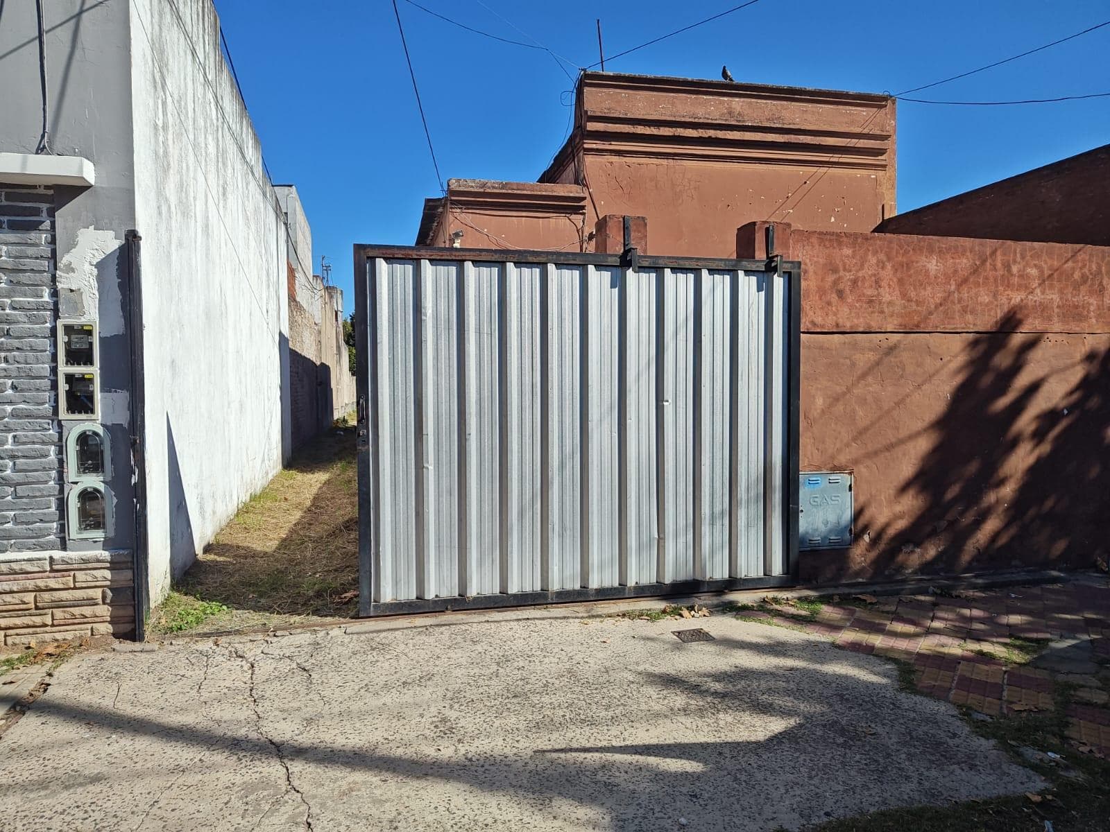 Casa con fondo en ALQUILER - 1