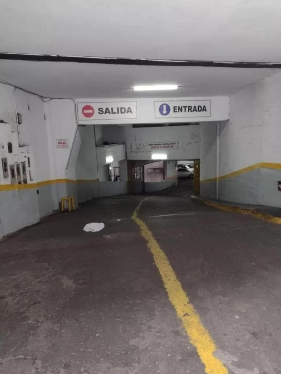 Cochera a la venta en Edificio de cocheras - Once - 1