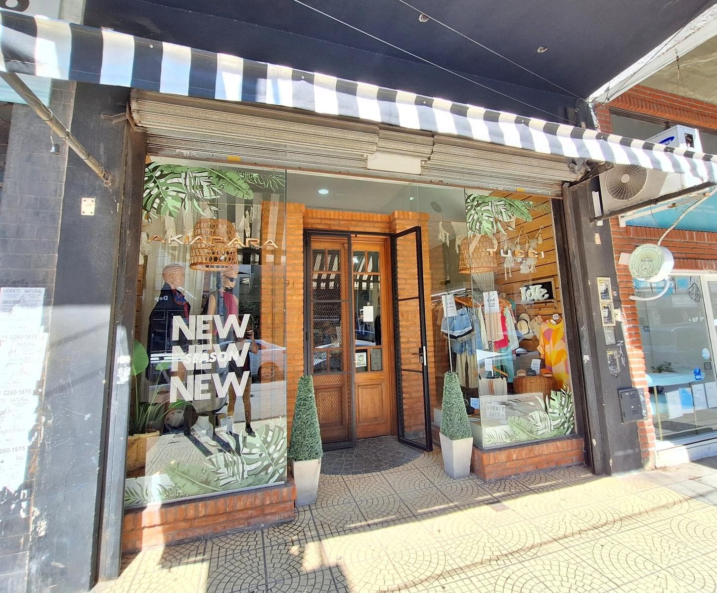 Venta local en el centro de Wilde - 1