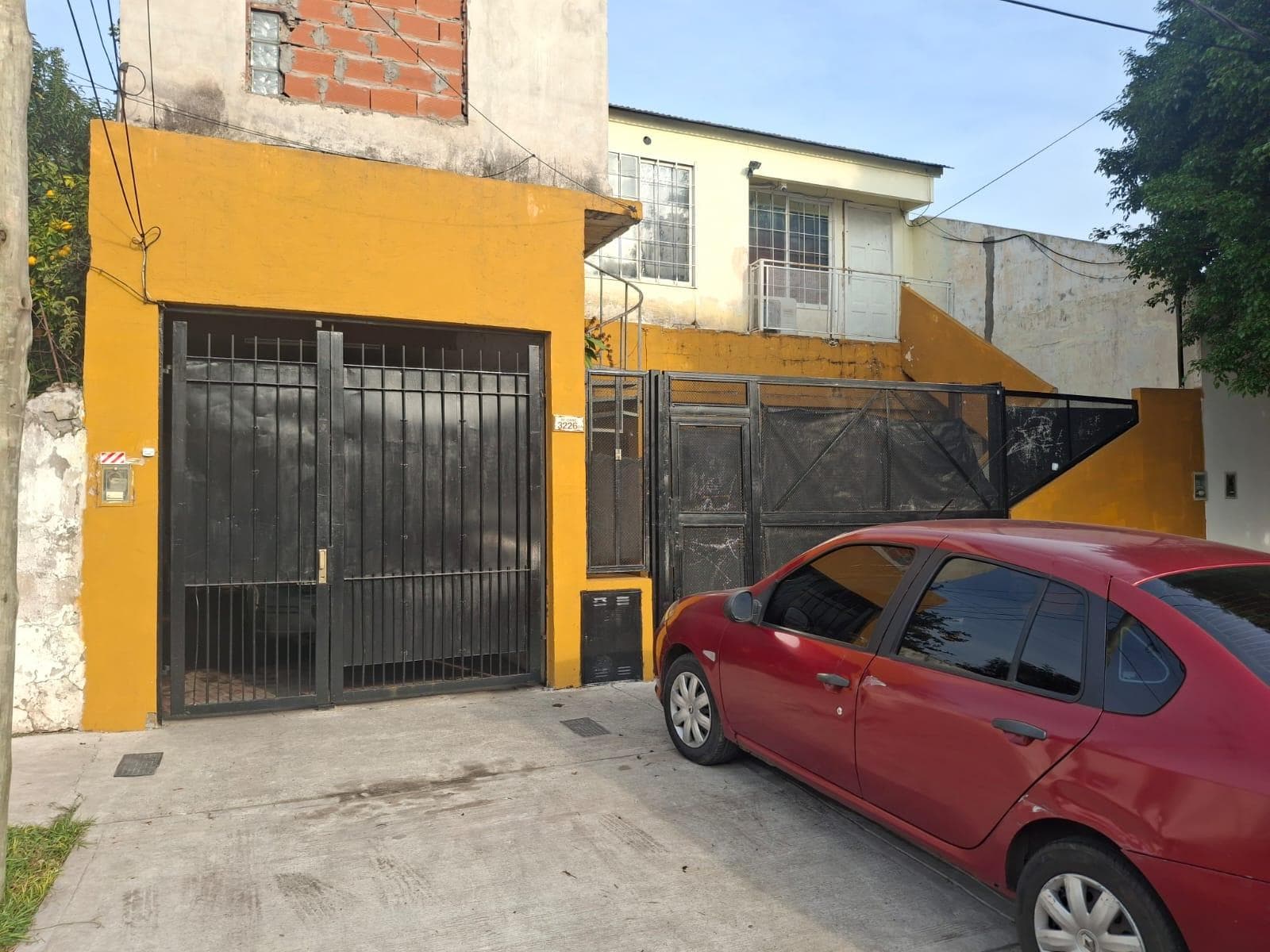 Venta en block a 2 cuadras de Av. Avellaneda - 1