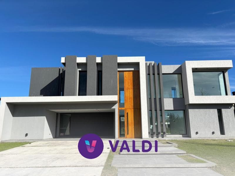 Casa en venta - Barrio El Principado, Canning - 1