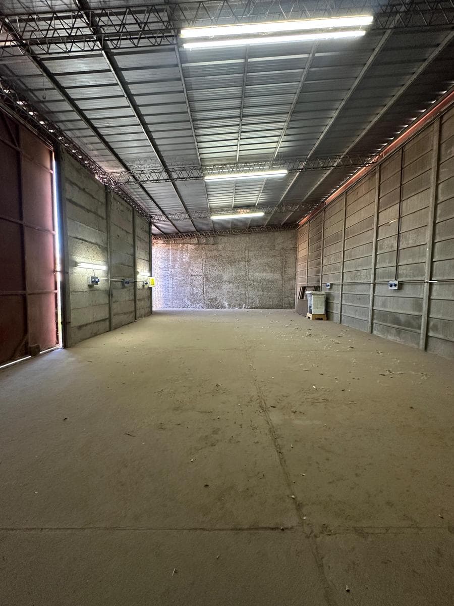 ALQUILER GALPON, DEPOSITO - Primeros Pobladores 160 - Barda del Medio - Rio Negro - 1