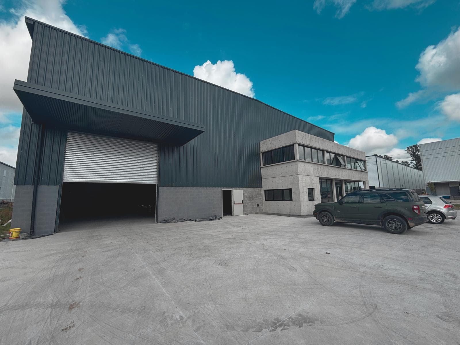 Nave Industrial / Galpon / Deposito 1710 m2 alquiler en Carlos Spegazzini Polo Industrial Ezeiza - 1