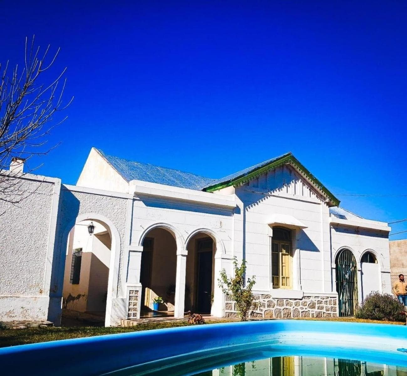 Casa en venta - 6 Dormitorios 4 Baños - Villa Dolores - 1