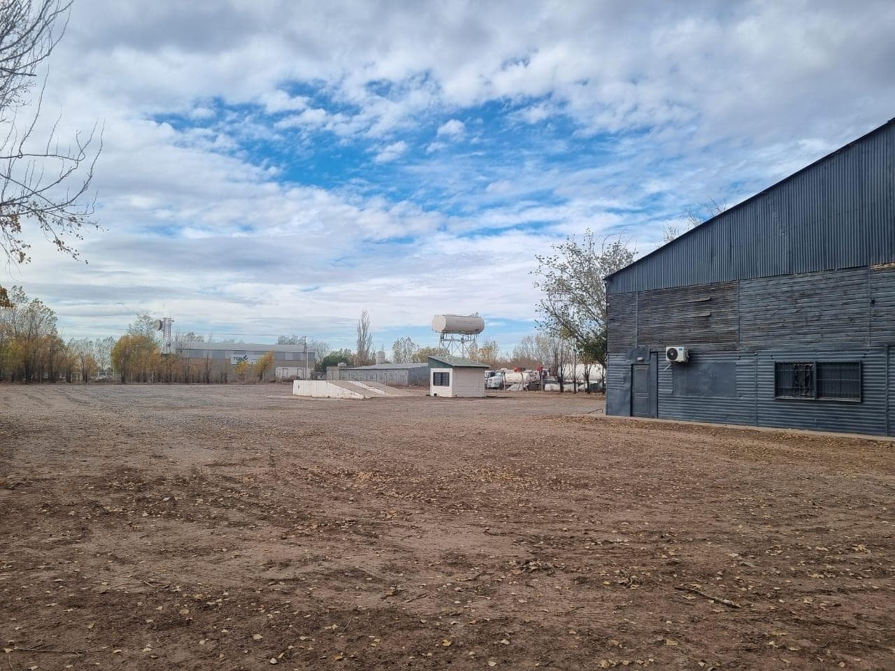 Nave Industrial en PIN OESTE - 1