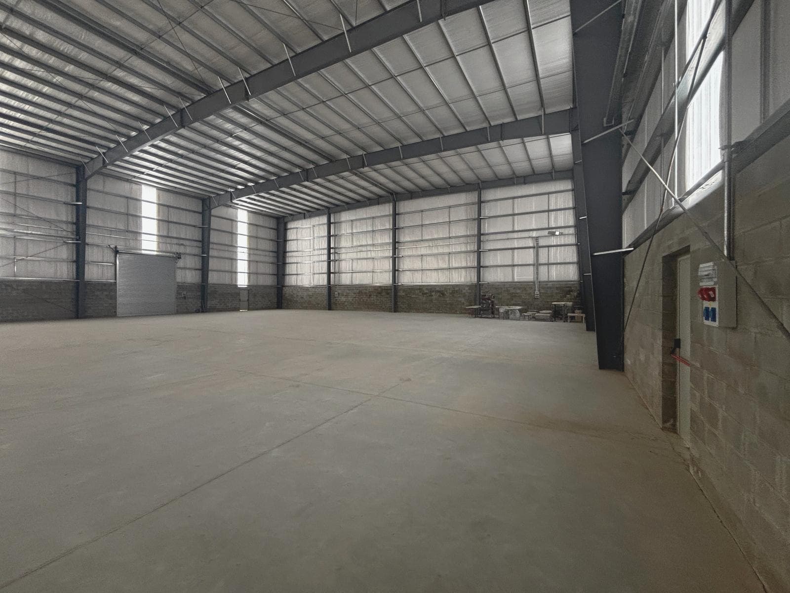 Nave Industrial / Galpon / Deposito 1710 m2 alquiler en Carlos Spegazzini Polo Industrial Ezeiza - 1