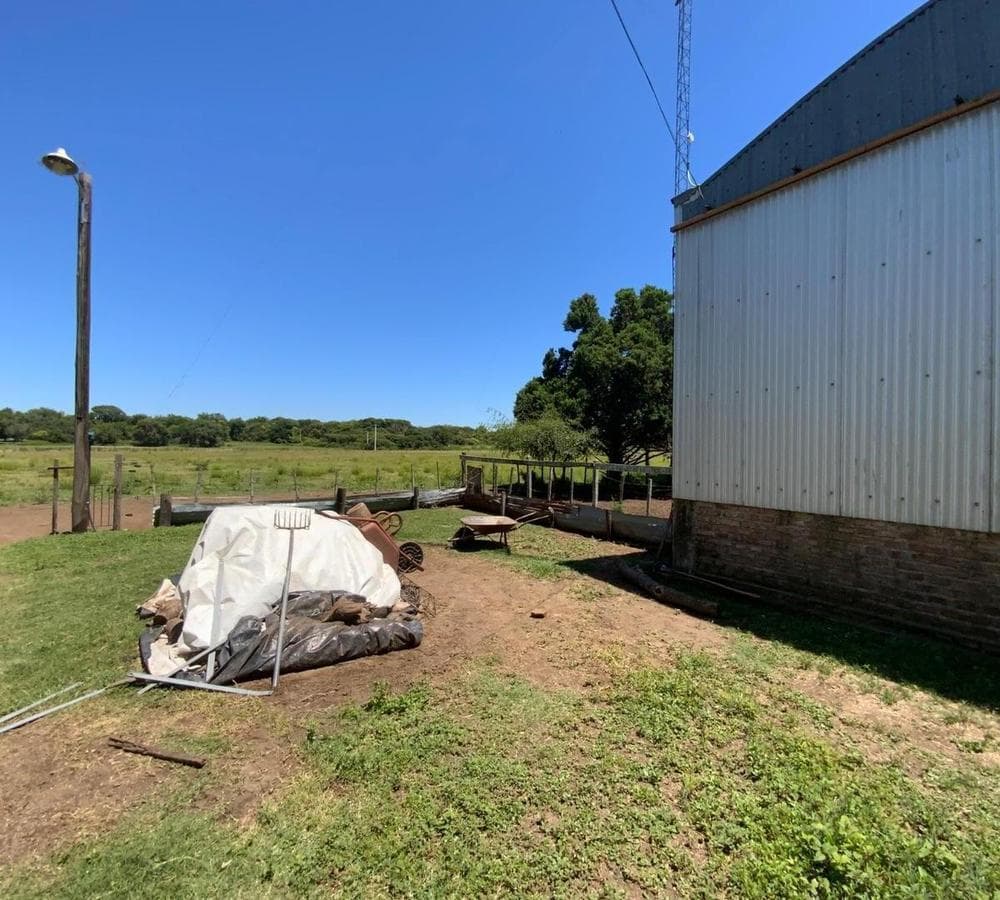 En venta 24 has casa, galpón Capilla de los Remedios - 1