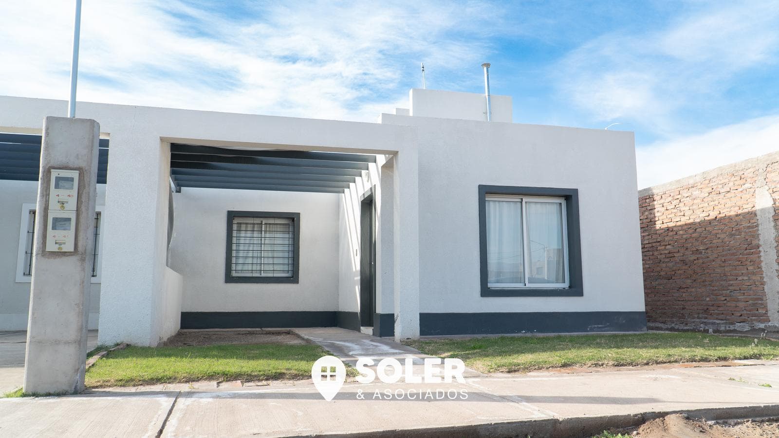 Venta de Casa | APTA CRÉDITO | Barrio Natania 65 | Rivadavia | 300m² - 1