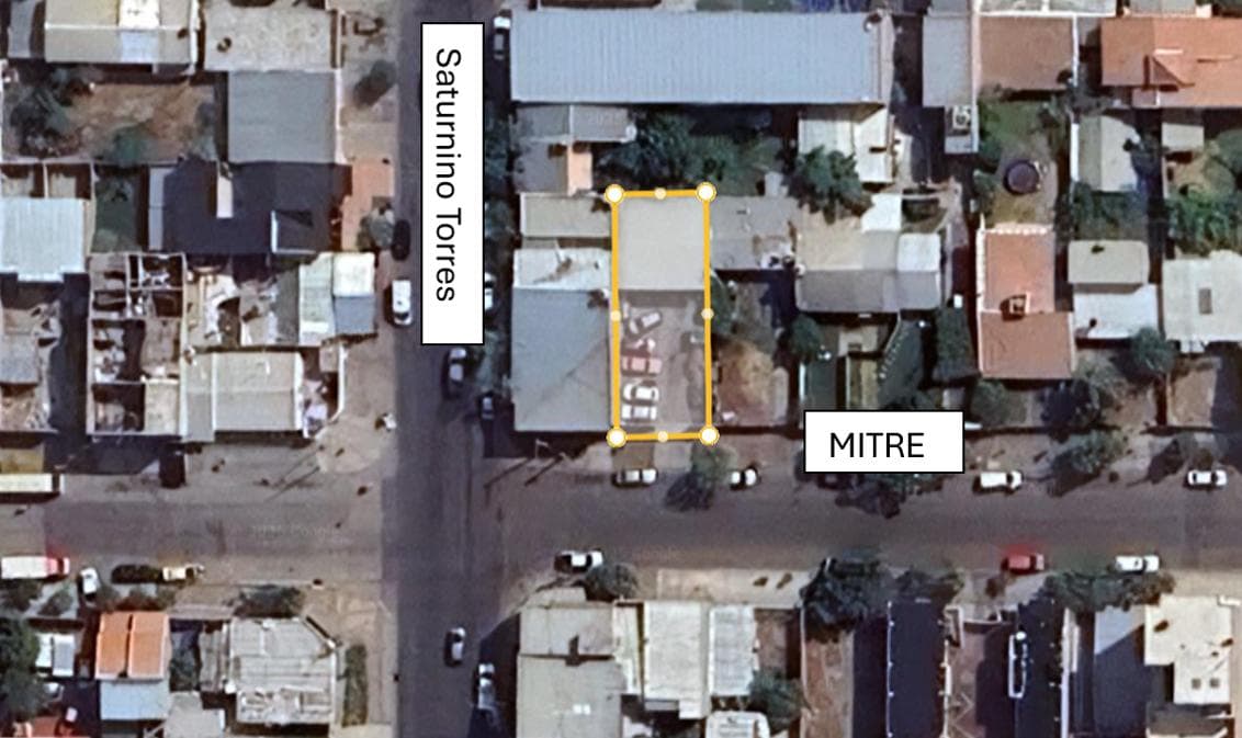 Venta Terreno y Galpón - 1