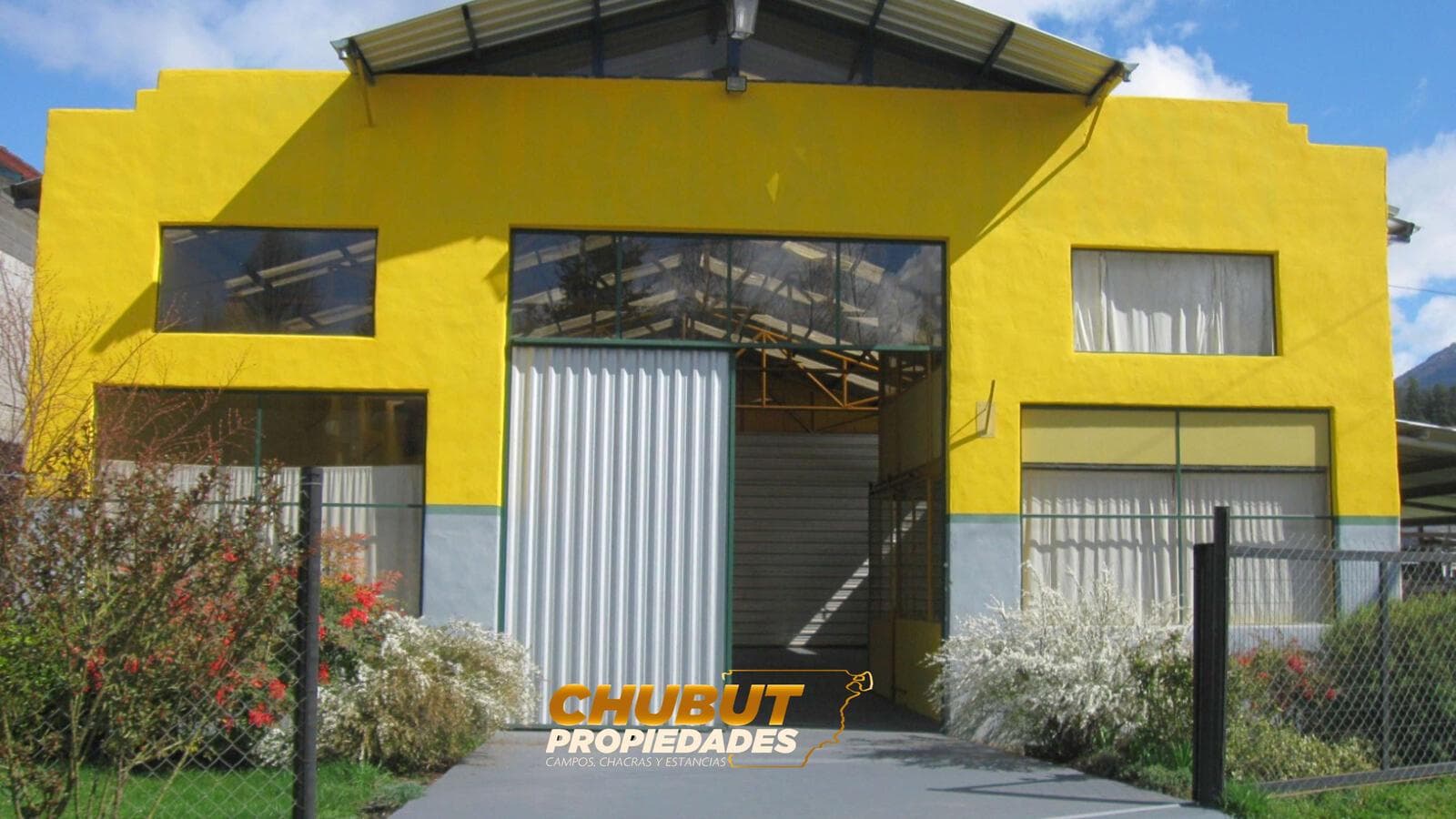 Galpón en parque industrial de Lago Puelo - 1