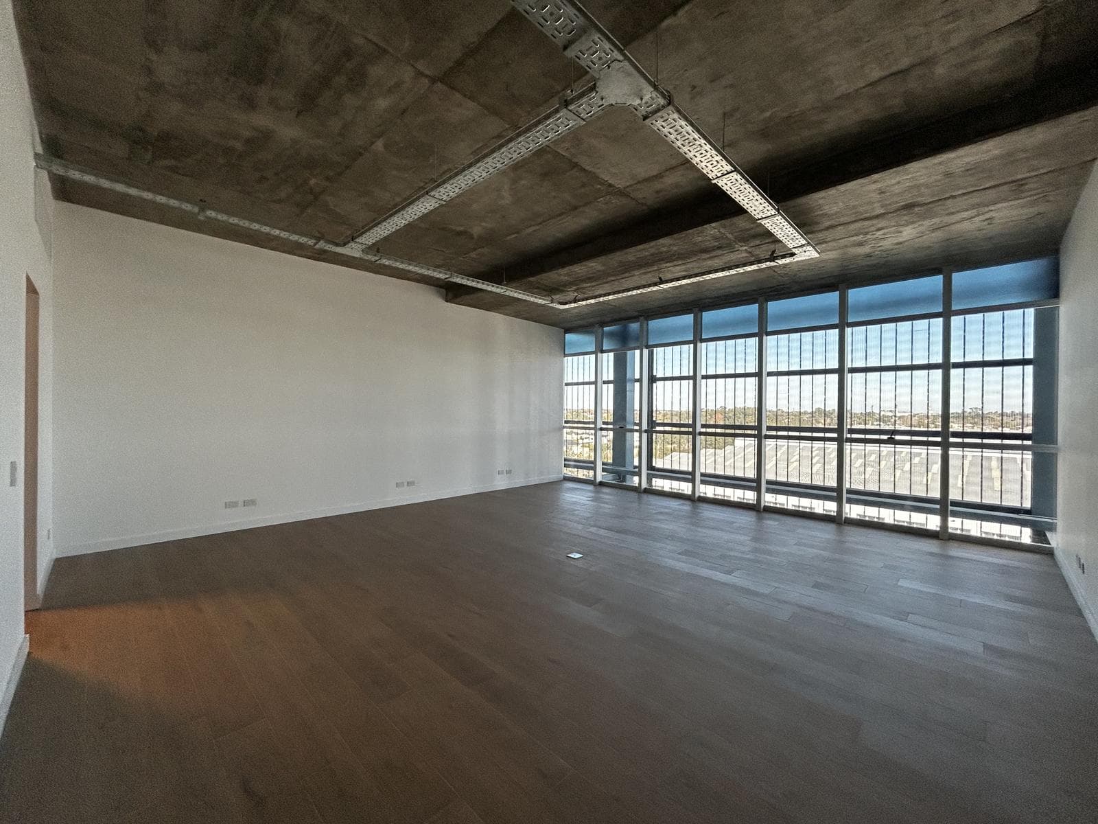 Alquiler de Oficina de 65,31 m2 en Polo Desing - Guillermo E Hudson - 1