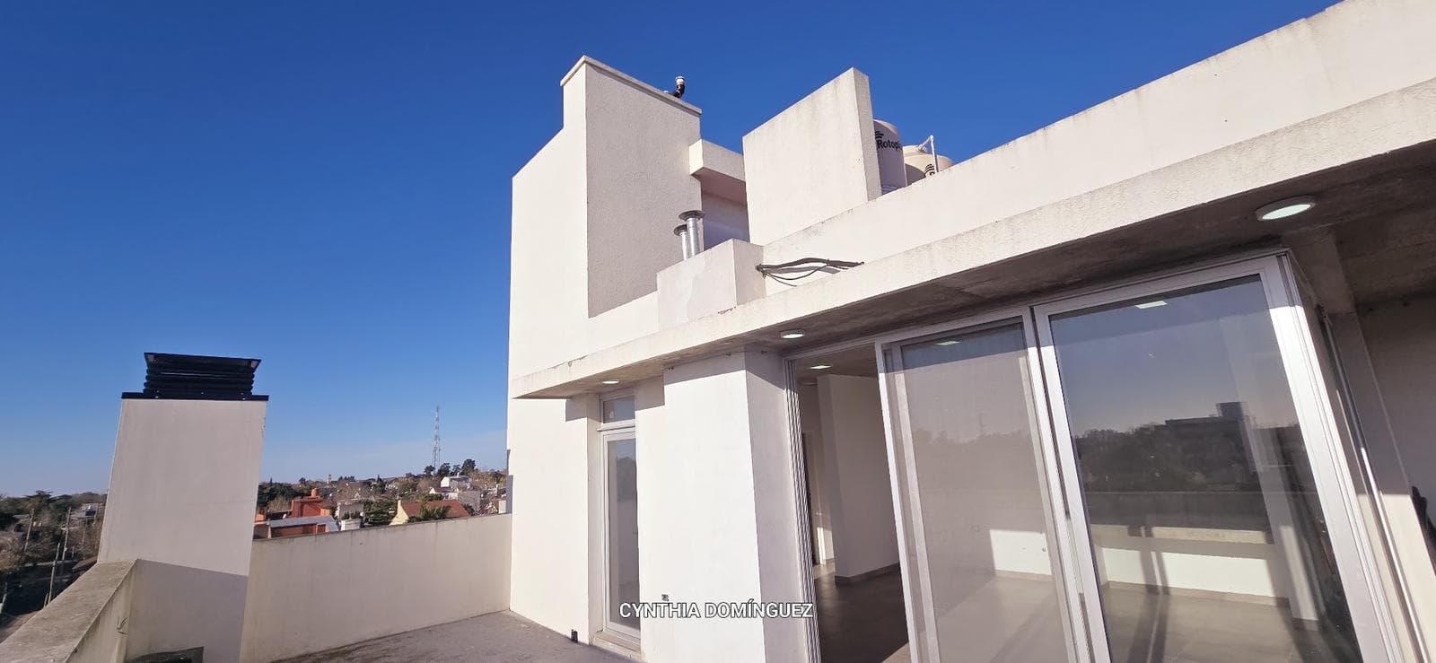 Oficina en Berazategui - 1