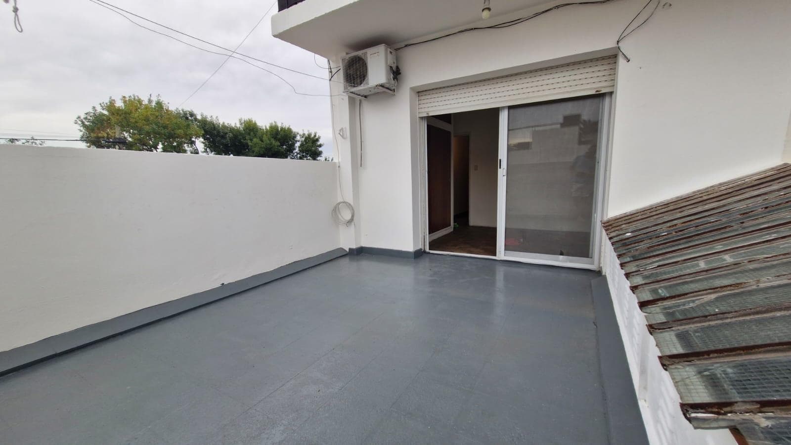 VENTA - Departamento 2 ambientes en Beccar con terraza y renta vigente - 1