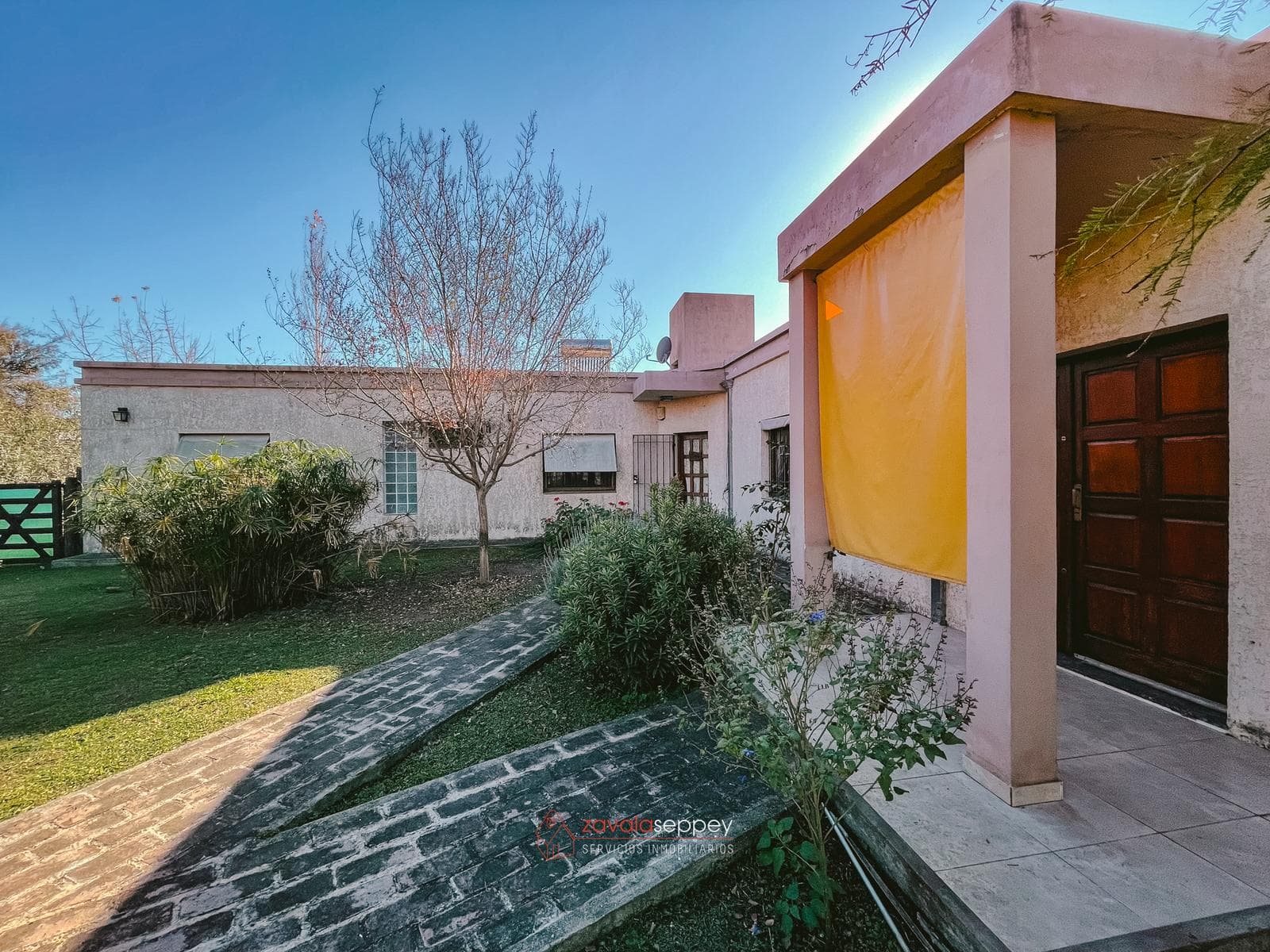 VENTA CASA 2 DORMITORIOS VILLA ANI MI - PILETA QUINCHO - 1