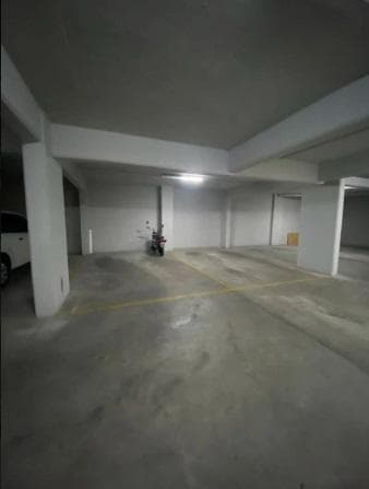 Cochera en Echesortu - 1