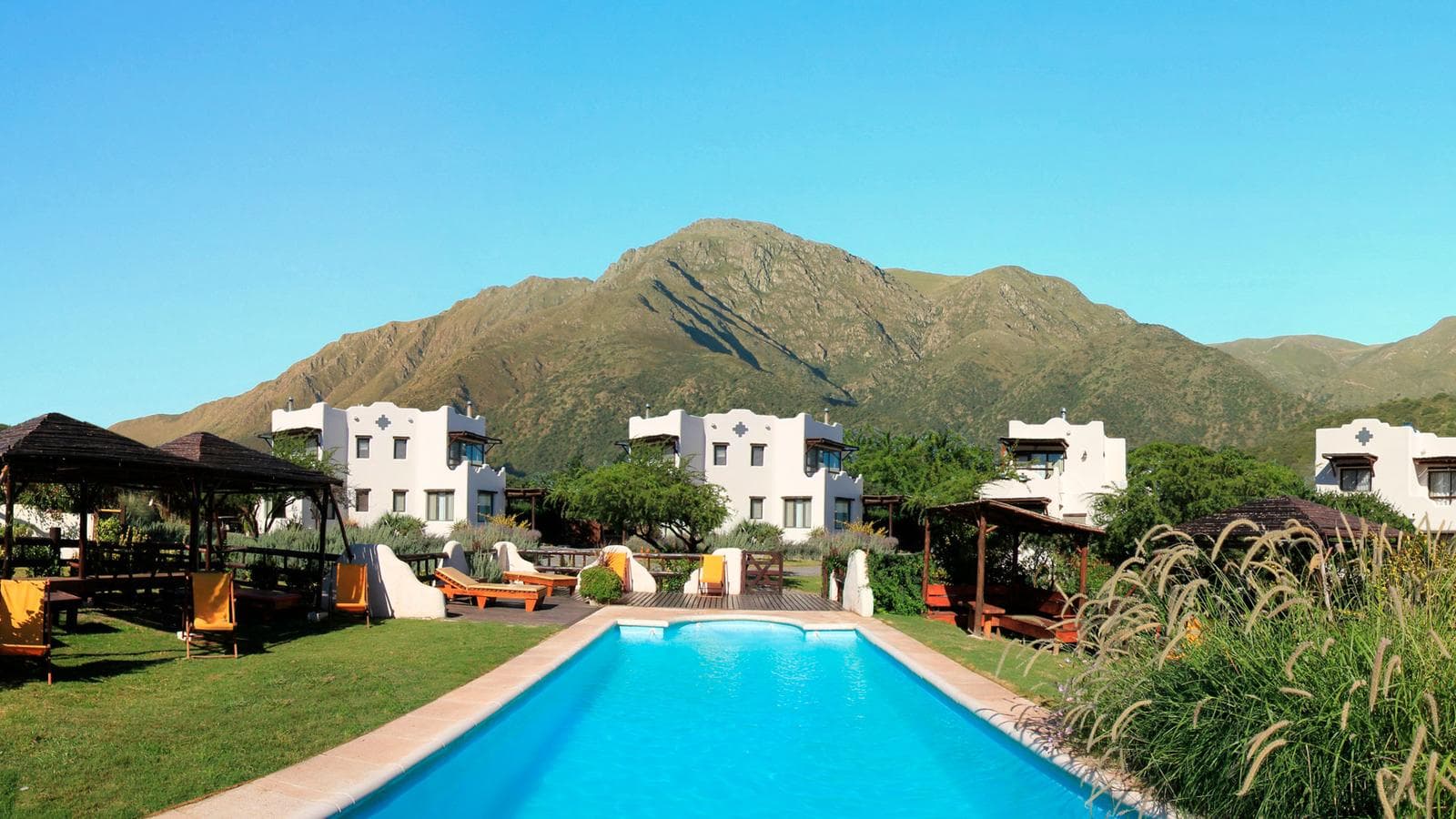 Venta Complejo de Cabañas en Capilla del Monte Cordoba - 1