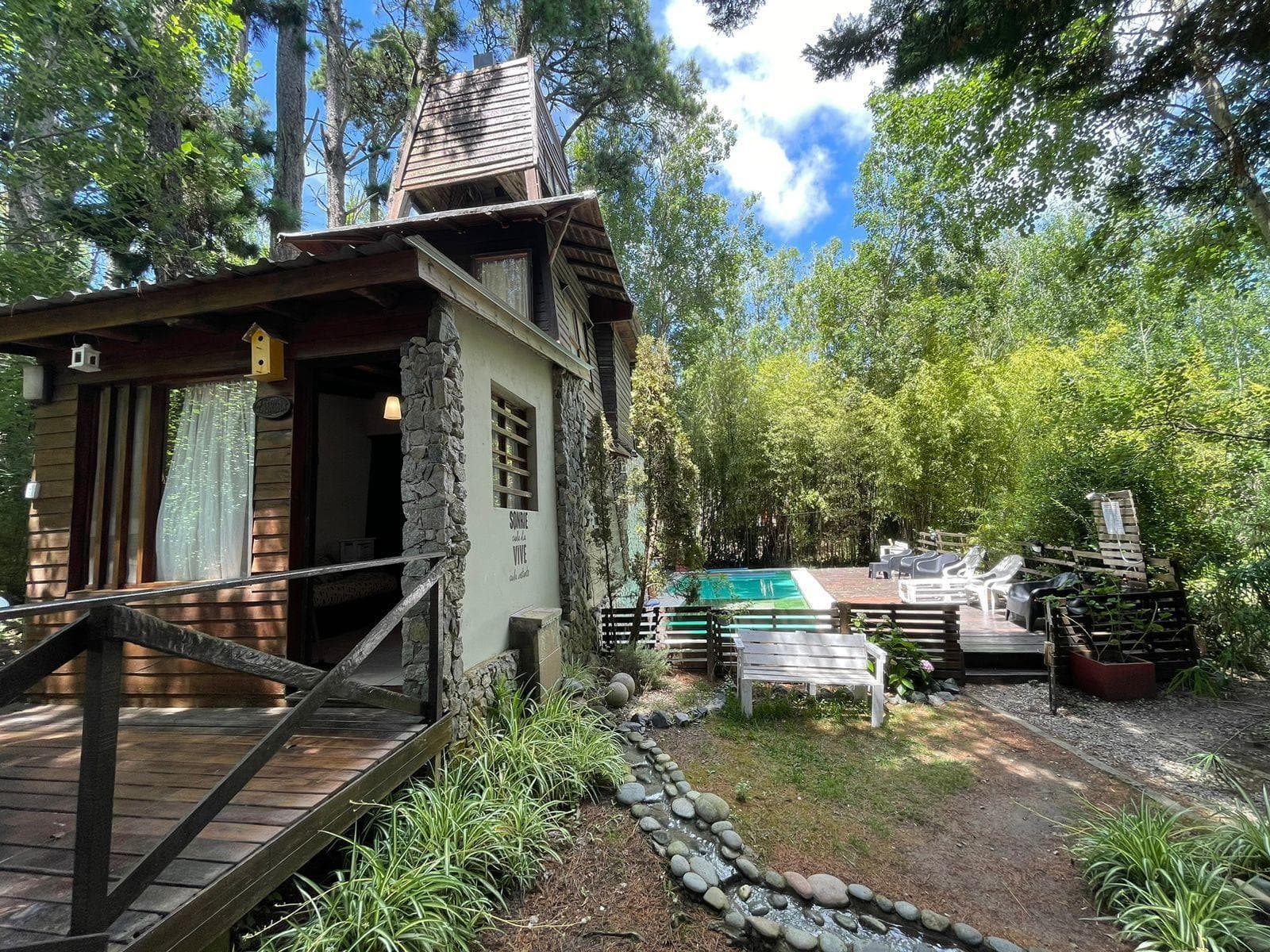 COMPLEJO 3 CABAÑAS CON PILETA - MAR AZUL - 1