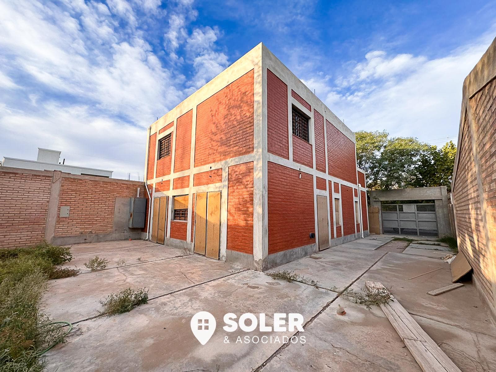 Venta de Casa | APTA CRÉDITO | BARRIO SAN FRANCISCO | Santa Lucia | 374m² - 1