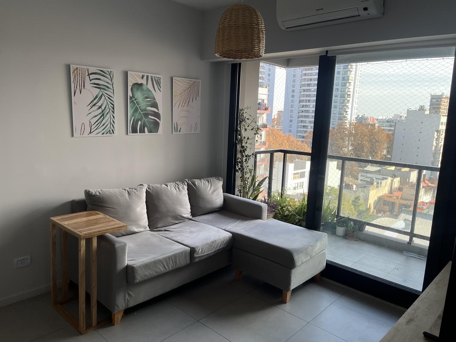 Departamento en alquiler 3 ambientes Seguridad 24hs Cowork Piscina Salón Terraza Views - 1