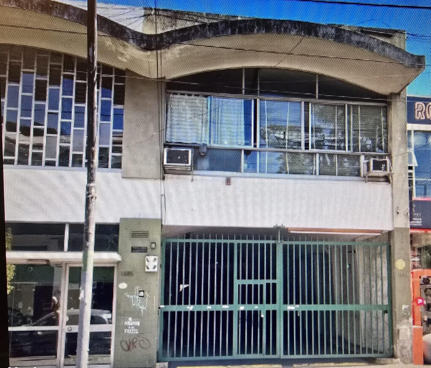 COCHERA EN EL EDIFICIO ADROCAR - 1