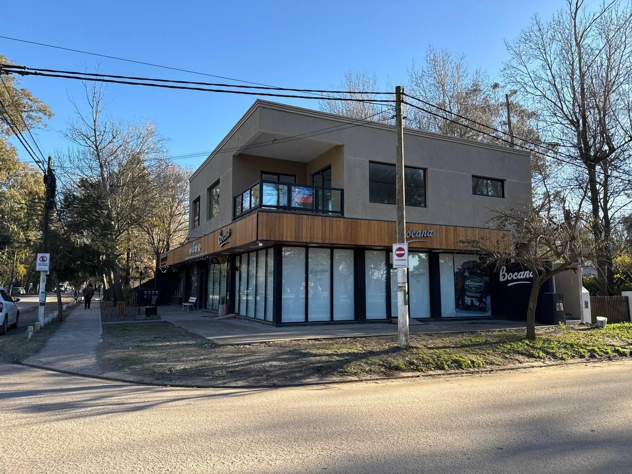 Departamento de 4 ambientes Mar de Cobo - en la plaza principal - 1