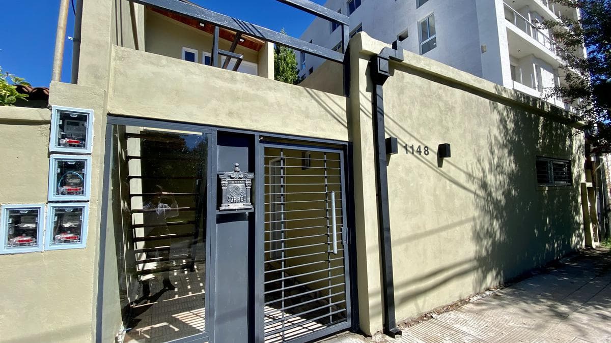 ALQUILER DEPTO | 2 AMBIENTES | BALCÓN | BUEN ESTADO | SIN COCHERA | ITUZAINGÓ CENTRO - 1