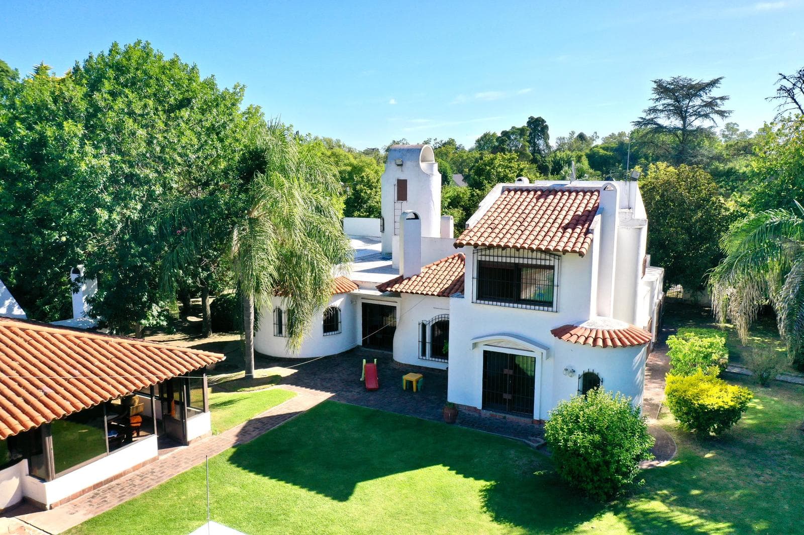 Venta Casa Quinta Pileta Lotes Arbolada Parrilla Quincha - 2