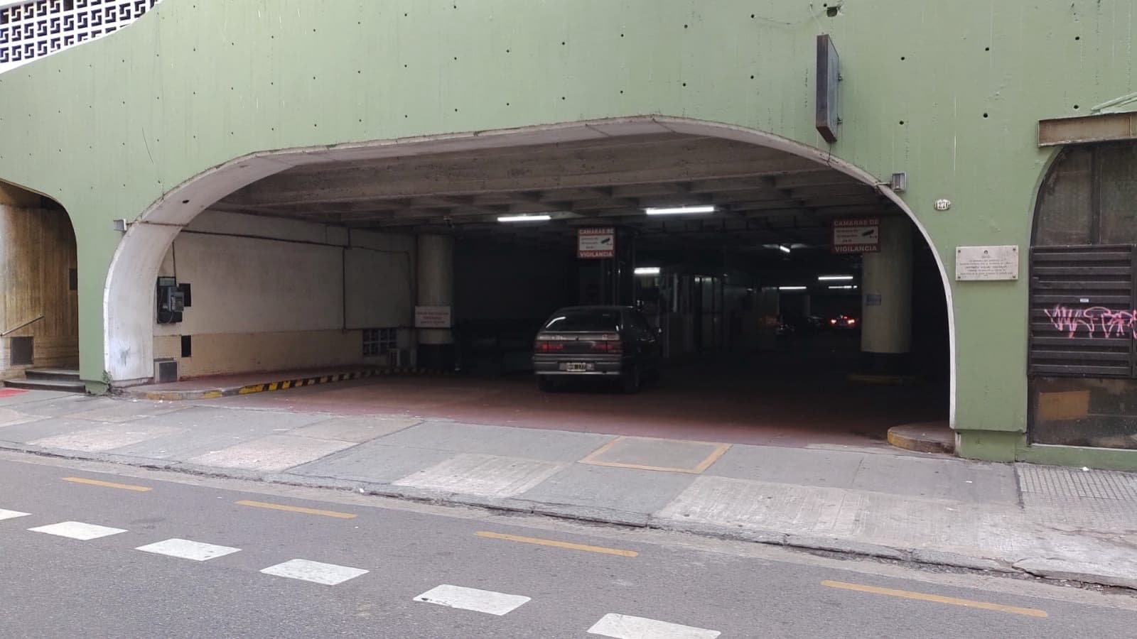 Oficina/Baulera + Cochera, PB, en Recoleta - 1