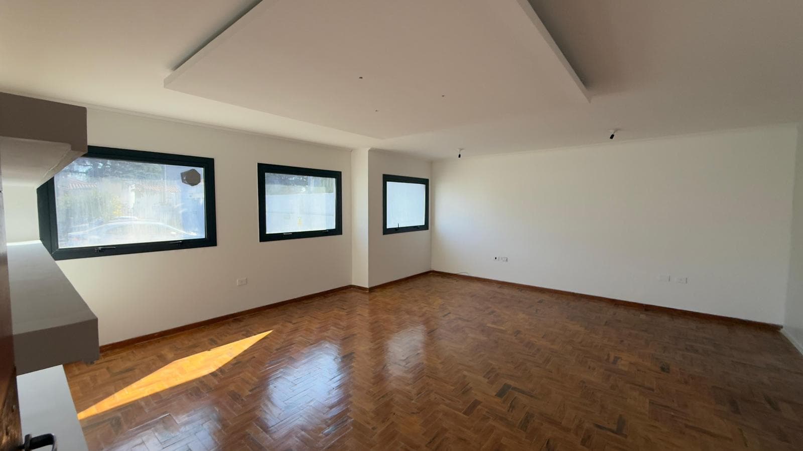 Oficina en zona norte - 1