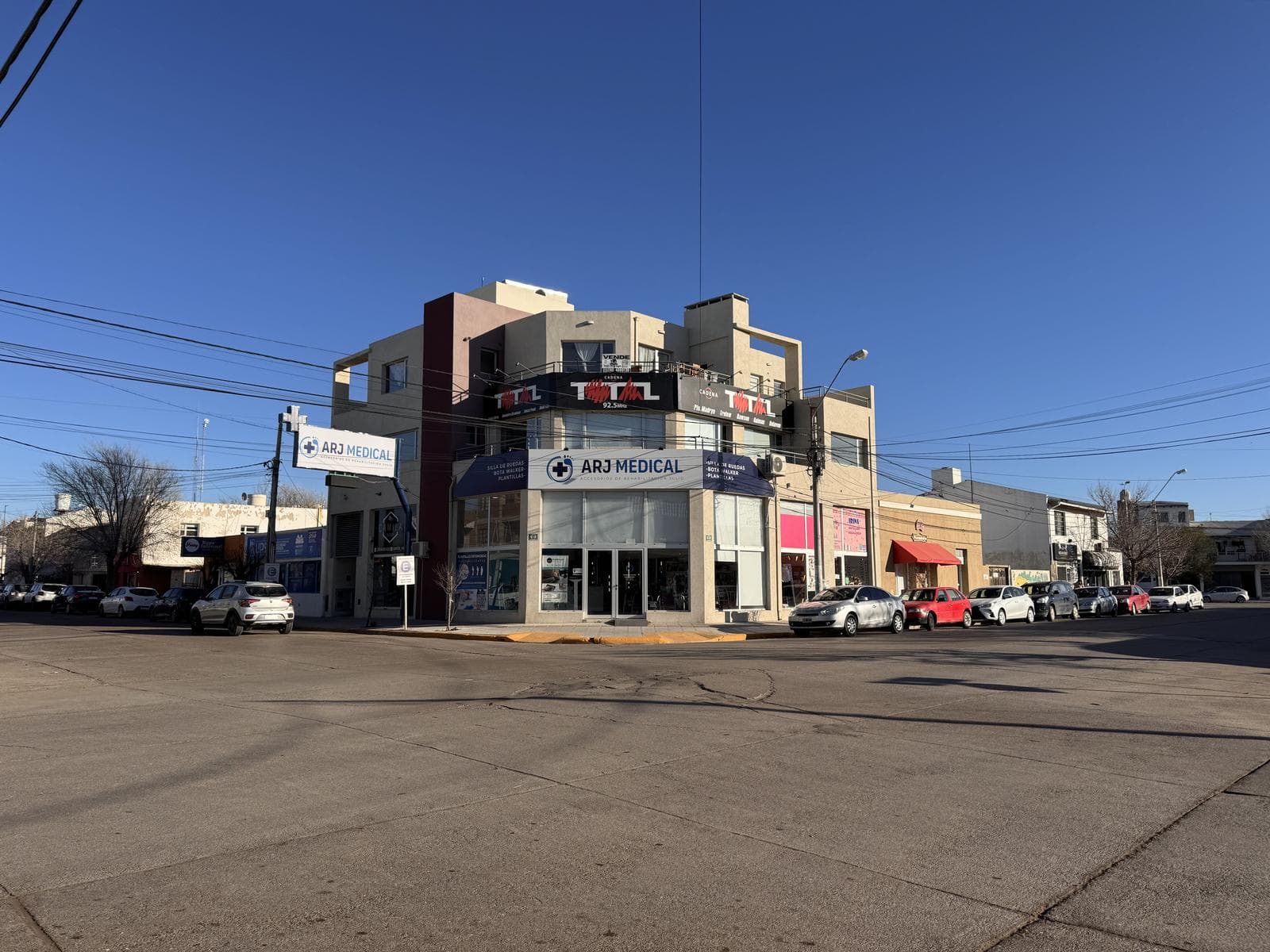Oficina en Venta en el centro de Puerto Madryn - 1