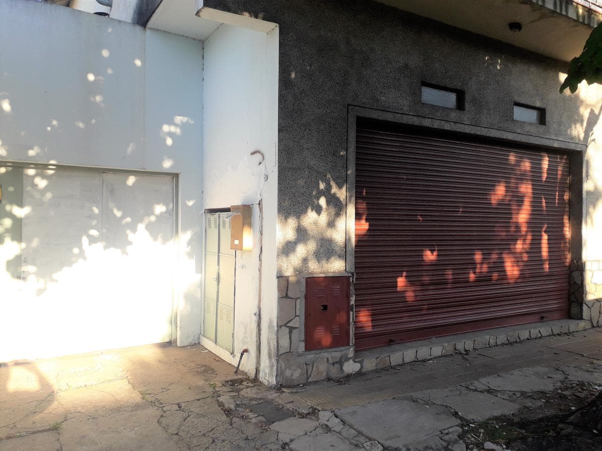 Depósito zona industrial. Planta alta de oficinas. - Olivos - 1