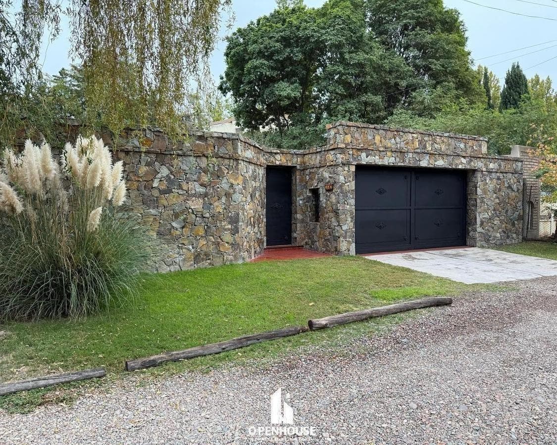 OPENHOUSE ALQUILA hermosa en Barrio Huerto Del Sol, Luján de Cuyo. - 1