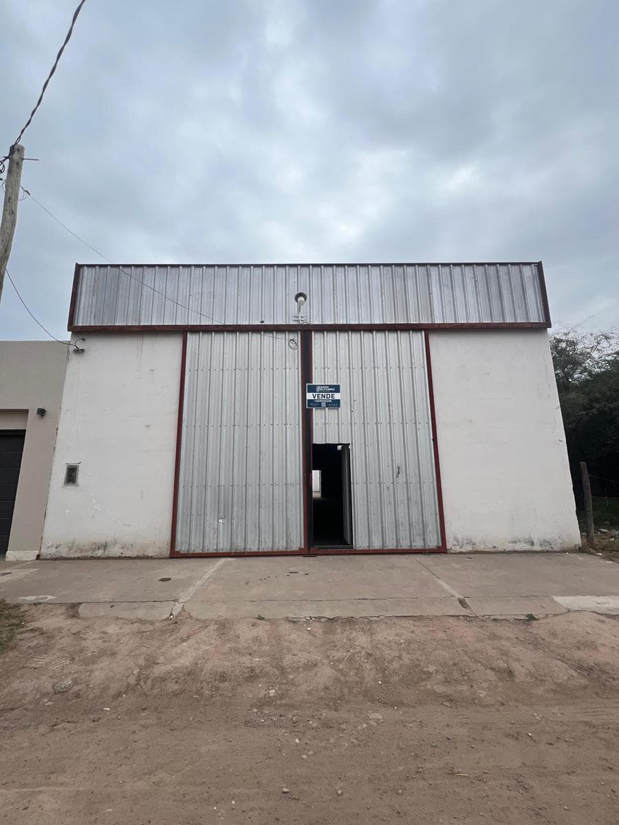 GALPON EN VENTA O ALQUILER EN QUIMILI - 1