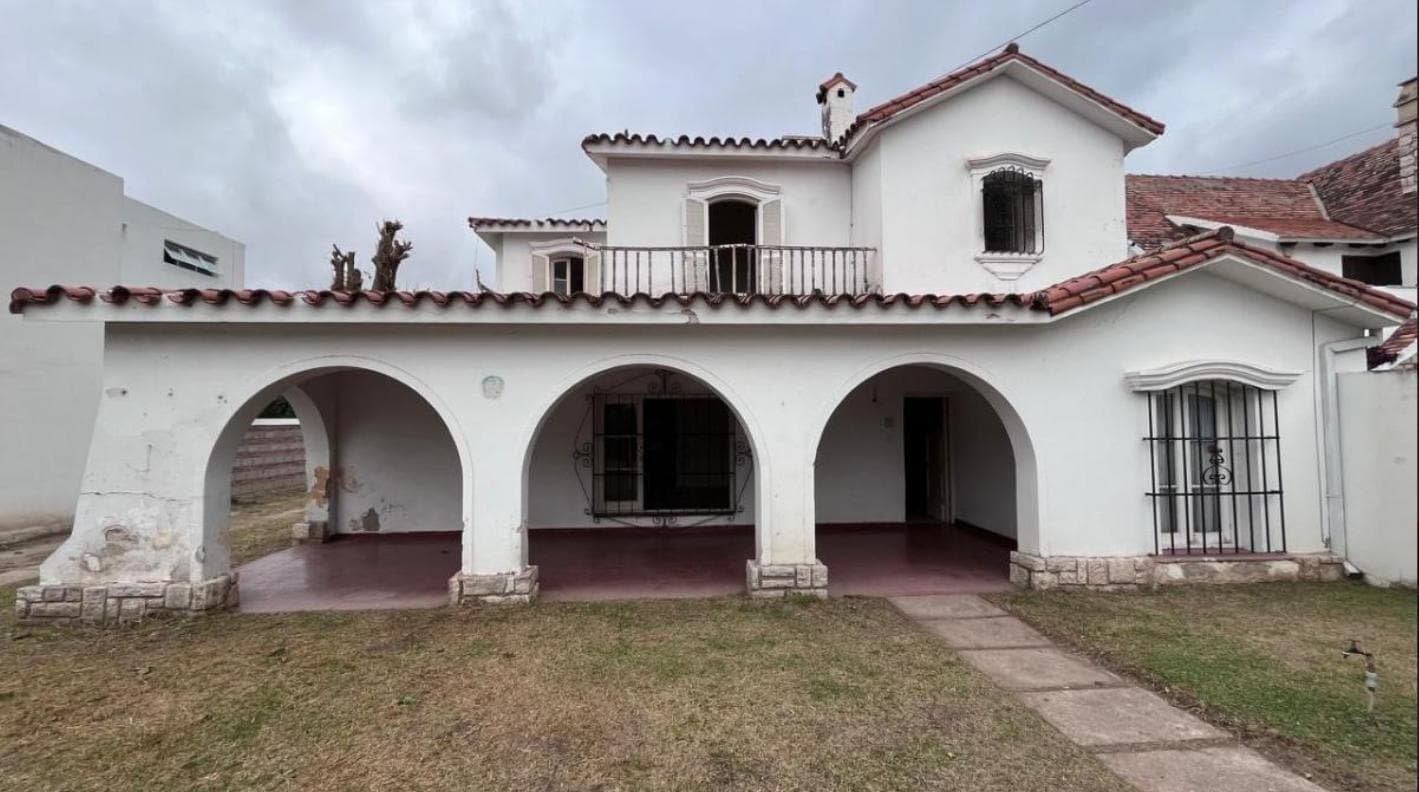 Casona Antigua en Alquiler en Tejeda, Cerro de las Rosas - Uso Comercial - 1