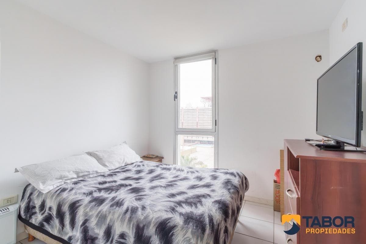 B° Alberdi - Dpto en VENTA 1 dorm - a metros de la Jefatura Policial - 1