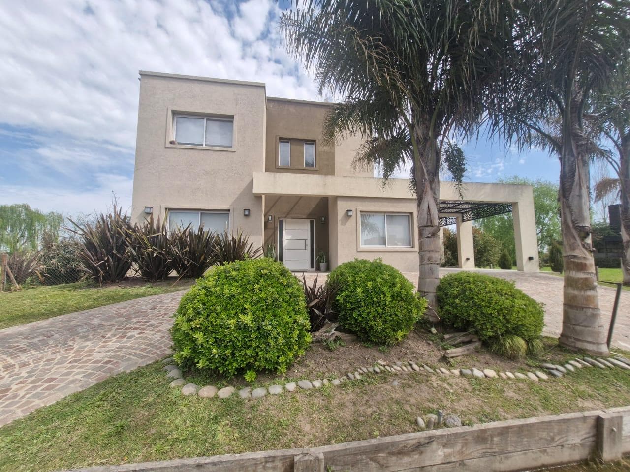 Casa en alquiler en Santa Rita Canning - 1