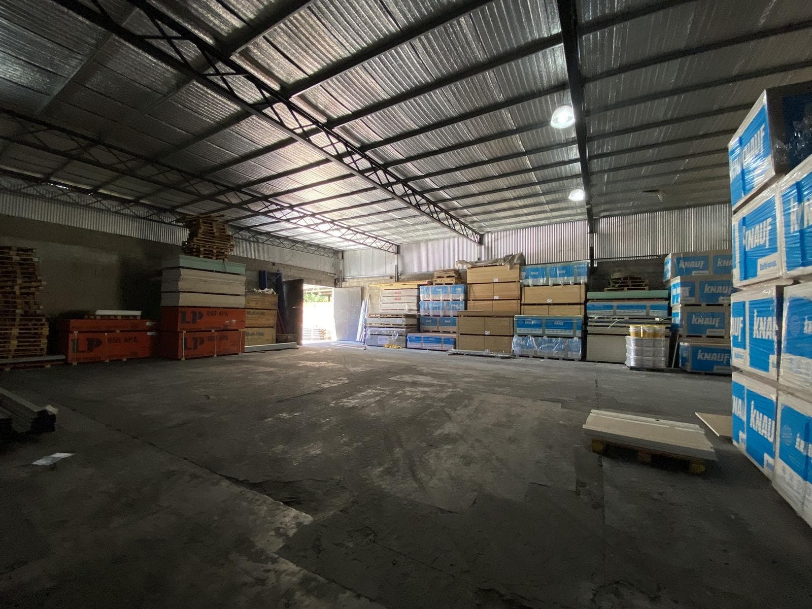 Galpón en venta en Pilar - 1