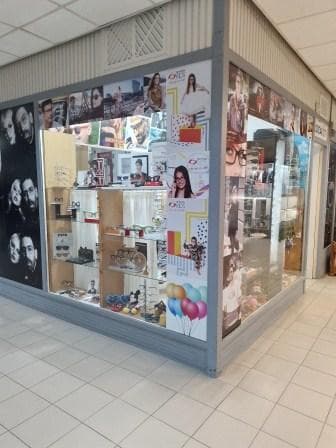 Local INTERNO en Galeria Adrogue - 1