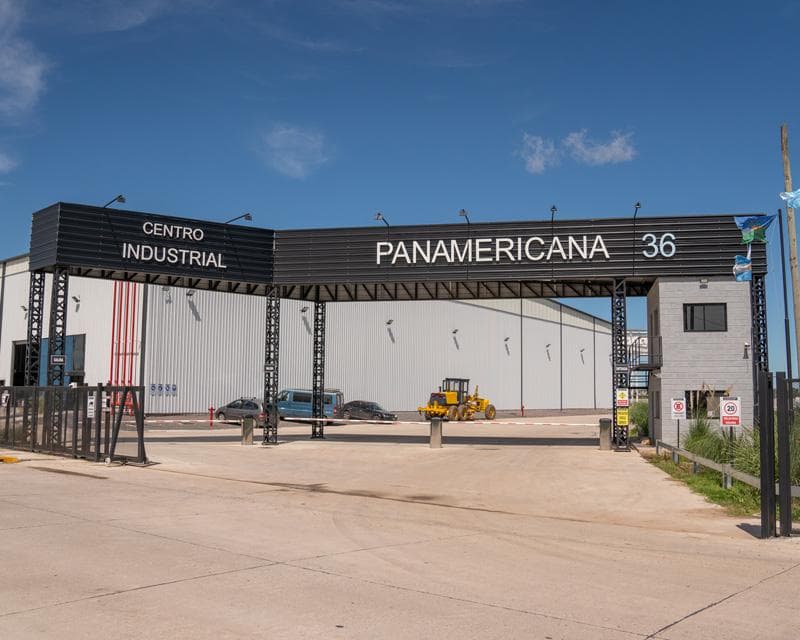 Alquiler Nave Industrial 2553 M2 - Centro Industrial y Logístico Panamericana 36 Tortuguitas - 1